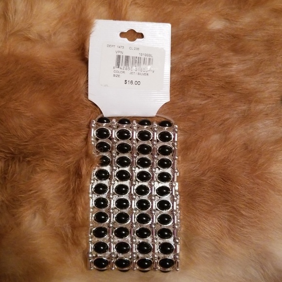 Thick bracelet - Picture 2 of 3